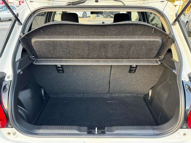 スズキ スイフト スポーツ １．４ セーフティパッケージ装着車 R1年 (九州・沖縄) 99