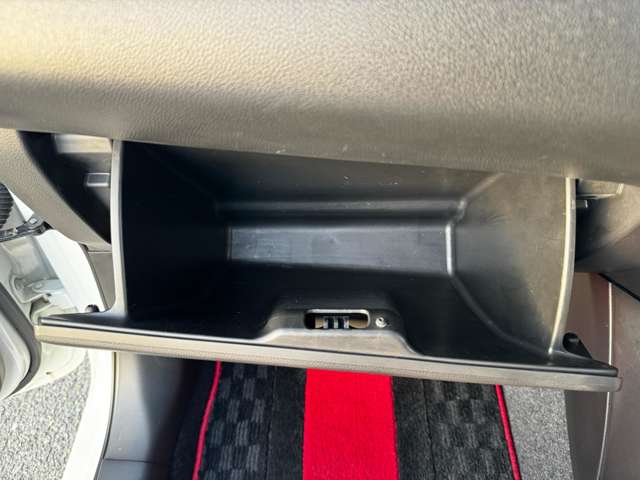 スズキ スイフト スポーツ １．４ セーフティパッケージ装着車 R1年 (九州・沖縄) 99