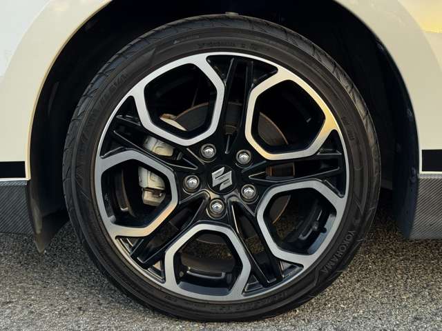 スズキ スイフト スポーツ １．４ セーフティパッケージ装着車 R1年 (九州・沖縄) 99