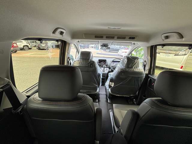 ホンダ フリード　ハイブリッド １．５ Ｅ：ＨＥＶ クロスター R7年 (九州・沖縄) 99