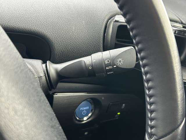 トヨタ プリウス １．８ Ｓ ツーリングセレクション R4年 (九州・沖縄) 99