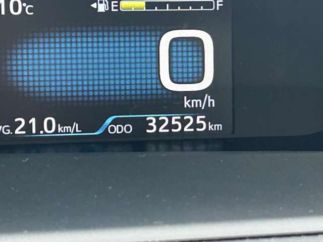 トヨタ プリウス １．８ Ｓ ツーリングセレクション R4年 (九州・沖縄) 99