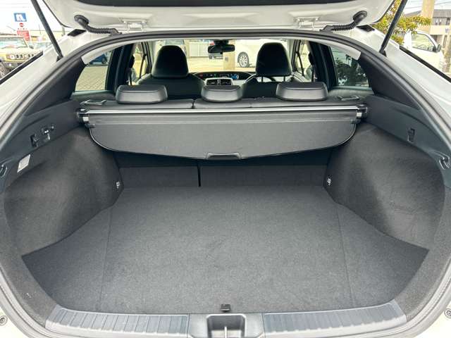 トヨタ プリウス １．８ Ｓ ツーリングセレクション R4年 (九州・沖縄) 99