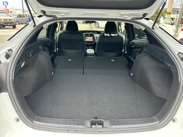 トヨタ プリウス １．８ Ｓ ツーリングセレクション R4年 (九州・沖縄) 99