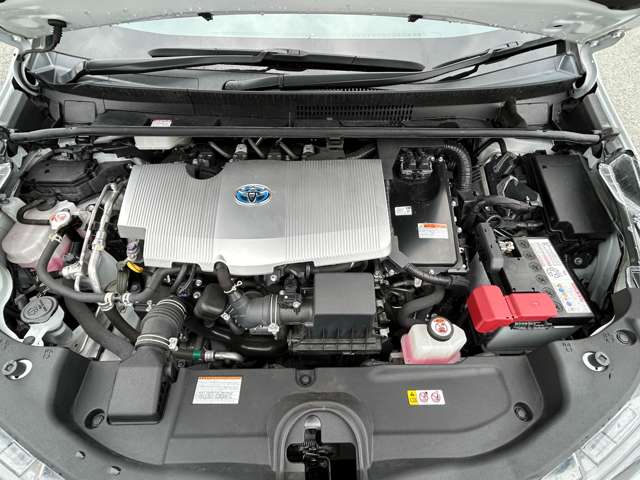 トヨタ プリウス １．８ Ｓ ツーリングセレクション R4年 (九州・沖縄) 99