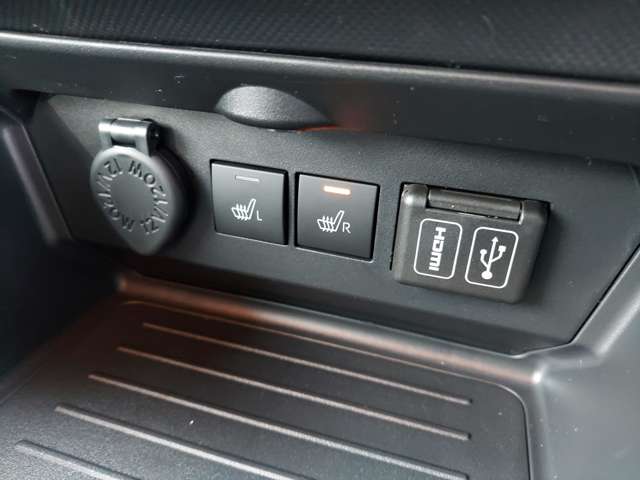 トヨタ ライズ　ハイブリッド ハイブリッド １．２ Ｚ R7年 (九州・沖縄) 99