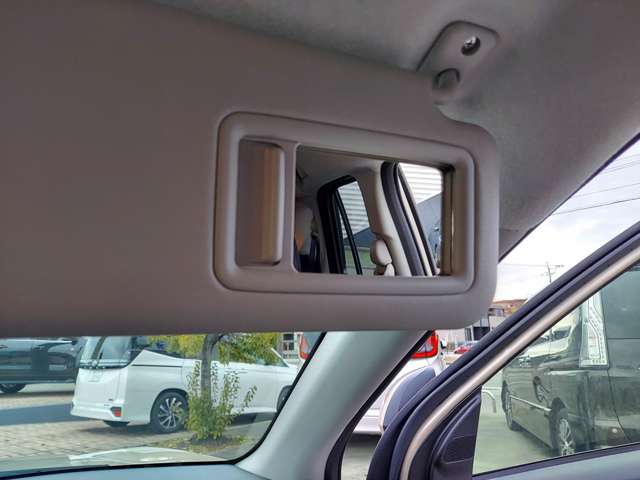 トヨタ ライズ　ハイブリッド ハイブリッド １．２ Ｚ R7年 (九州・沖縄) 99