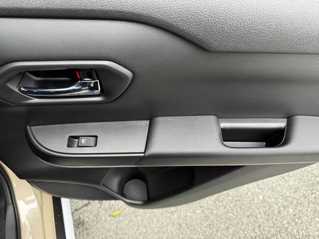 トヨタ ライズ　ハイブリッド ハイブリッド １．２ Ｚ R7年 (九州・沖縄) 99