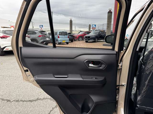 トヨタ ライズ　ハイブリッド ハイブリッド １．２ Ｚ R7年 (九州・沖縄) 99