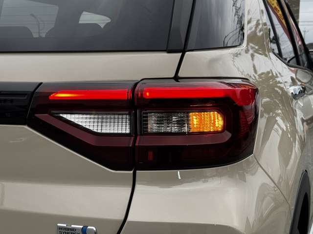 トヨタ ライズ　ハイブリッド ハイブリッド １．２ Ｚ R7年 (九州・沖縄) 99