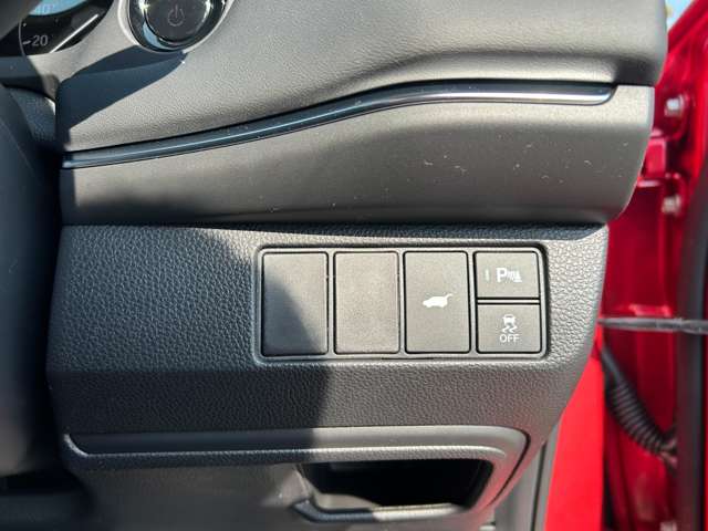 ホンダ ヴェゼル １．５ Ｅ：ＨＥＶ Ｚ R7年 (九州・沖縄) 99