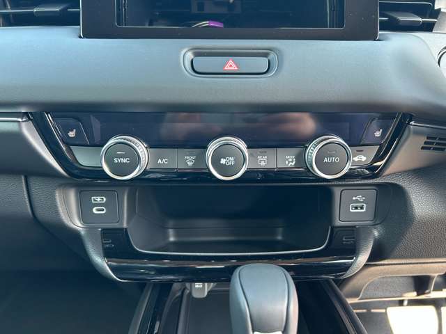 ホンダ ヴェゼル １．５ Ｅ：ＨＥＶ Ｚ R7年 (九州・沖縄) 99