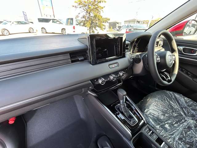 ホンダ ヴェゼル １．５ Ｅ：ＨＥＶ Ｚ R7年 (九州・沖縄) 99