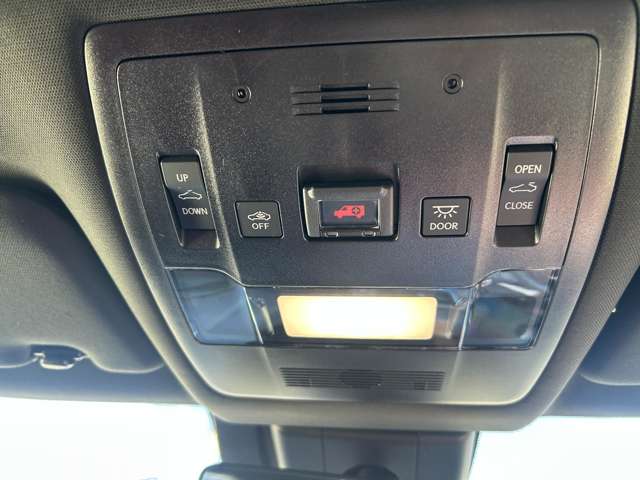 レクサス ＵＸ２５０ｈ Ｆスポーツ R1年 (九州・沖縄) 99