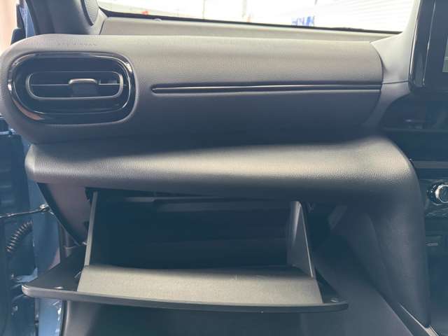 トヨタ ヤリスクロス　ハイブリッド １．５ ハイブリッド Ｚ R7年 (九州・沖縄) 99