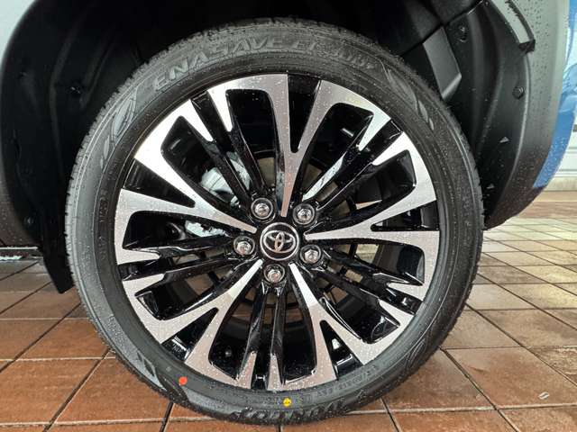 トヨタ ヤリスクロス　ハイブリッド １．５ ハイブリッド Ｚ R7年 (九州・沖縄) 99