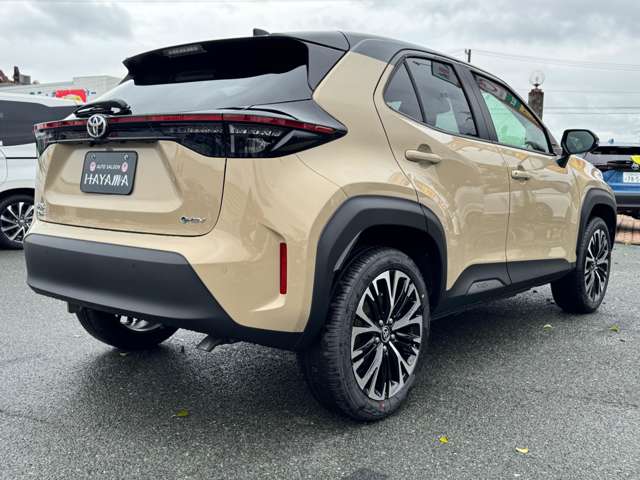 トヨタ ヤリスクロス　ハイブリッド １．５ ハイブリッド Ｚ R7年 (九州・沖縄) 99