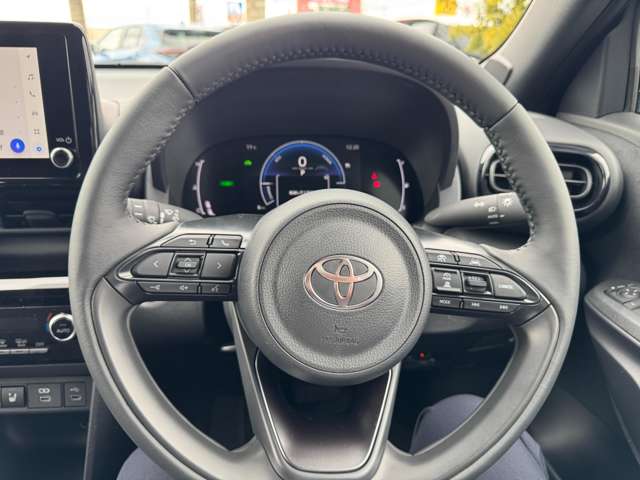 トヨタ ヤリスクロス　ハイブリッド １．５ ハイブリッド Ｚ R7年 (九州・沖縄) 99