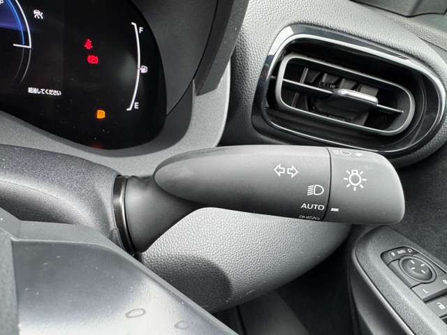 トヨタ ヤリスクロス　ハイブリッド １．５ ハイブリッド Ｚ R7年 (九州・沖縄) 99