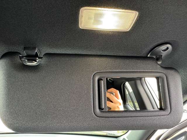 トヨタ ヤリスクロス　ハイブリッド １．５ ハイブリッド Ｚ R7年 (九州・沖縄) 99