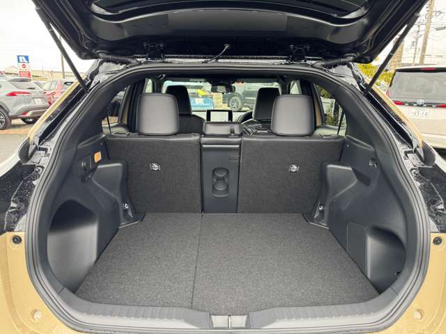 トヨタ ヤリスクロス　ハイブリッド １．５ ハイブリッド Ｚ R7年 (九州・沖縄) 99