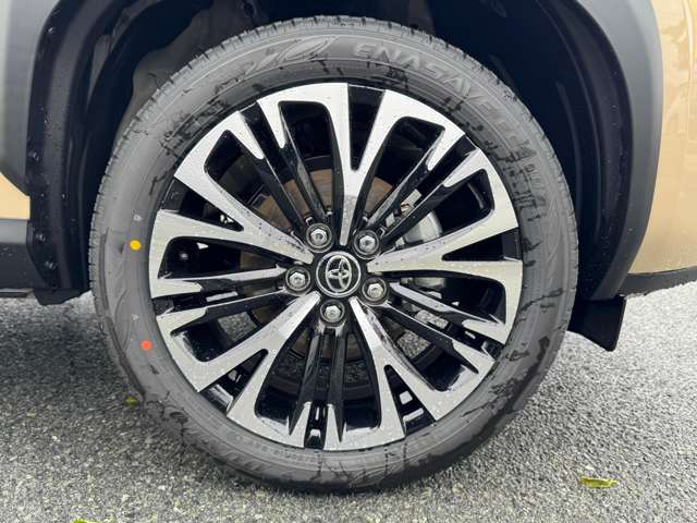 トヨタ ヤリスクロス　ハイブリッド １．５ ハイブリッド Ｚ R7年 (九州・沖縄) 99