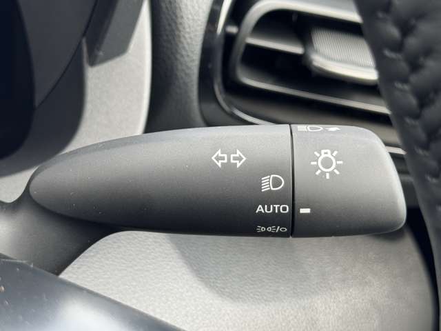 トヨタ ヤリスクロス　ハイブリッド １．５ ハイブリッド Ｚ R7年 (九州・沖縄) 99