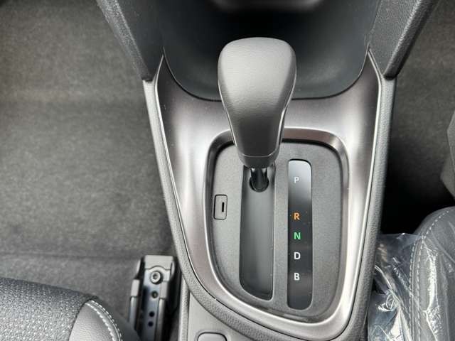 トヨタ ヤリスクロス　ハイブリッド １．５ ハイブリッド Ｚ R7年 (九州・沖縄) 99