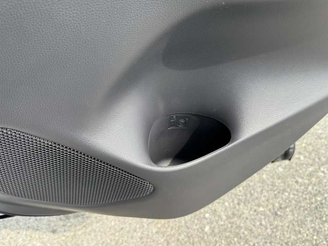 トヨタ ヤリスクロス　ハイブリッド １．５ ハイブリッド Ｚ R7年 (九州・沖縄) 99