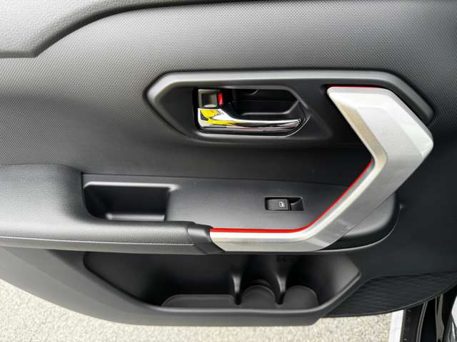 トヨタ ライズ　ハイブリッド ハイブリッド １．２ Ｚ R7年 (九州・沖縄) 99