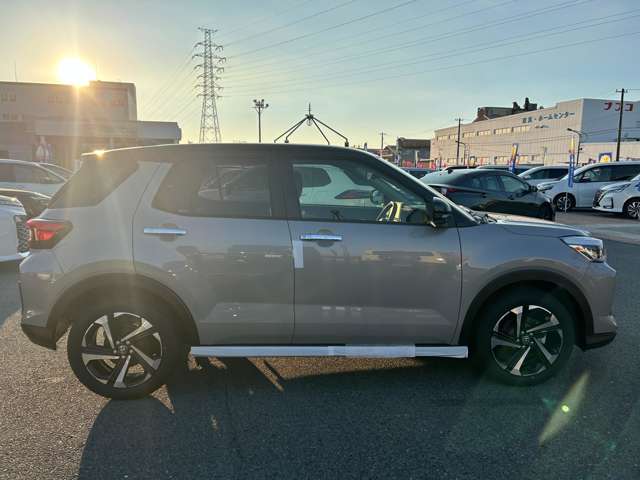 トヨタ ライズ　ハイブリッド ハイブリッド １．２ Ｚ R7年 (九州・沖縄) 99