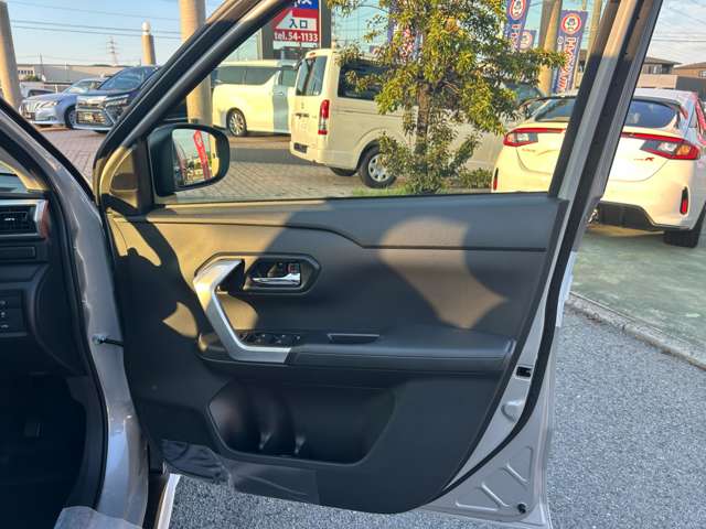 トヨタ ライズ　ハイブリッド ハイブリッド １．２ Ｚ R7年 (九州・沖縄) 99