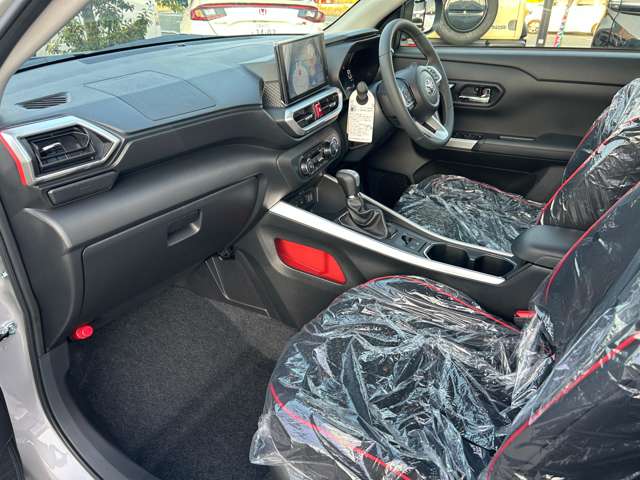 トヨタ ライズ　ハイブリッド ハイブリッド １．２ Ｚ R7年 (九州・沖縄) 99