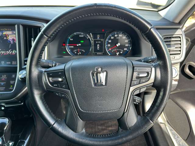 トヨタ クラウン　ハイブリッド ハイブリッド ２．５ Ｓ H27年 (九州・沖縄) 99