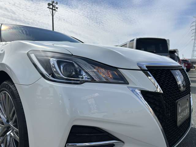 トヨタ クラウン　ハイブリッド ハイブリッド ２．５ Ｓ H27年 (九州・沖縄) 99
