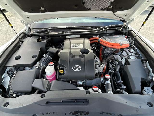 トヨタ クラウン　ハイブリッド ハイブリッド ２．５ Ｓ H27年 (九州・沖縄) 99