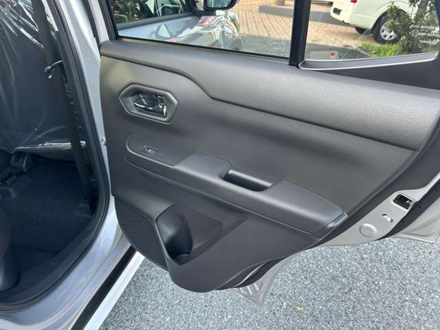 トヨタ ライズ　ハイブリッド ハイブリッド １．２ Ｚ R7年 (九州・沖縄) 99