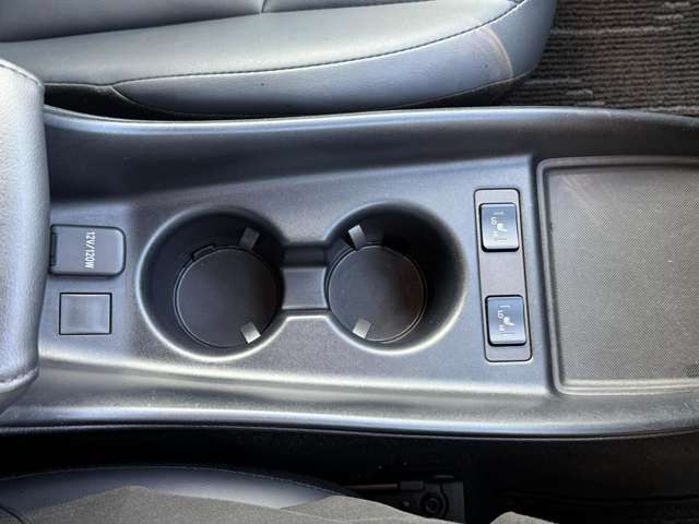 トヨタ プリウス １．８ Ｓ ツーリングセレクション R2年 (九州・沖縄) 99