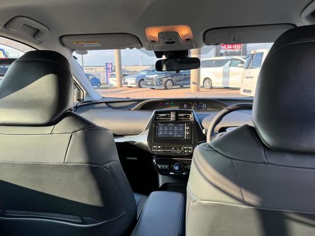 トヨタ プリウス １．８ Ｓ ツーリングセレクション R2年 (九州・沖縄) 99