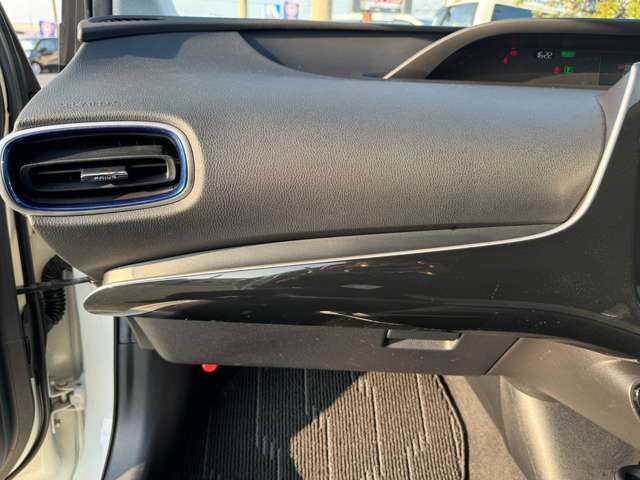 トヨタ プリウス １．８ Ｓ ツーリングセレクション R2年 (九州・沖縄) 99