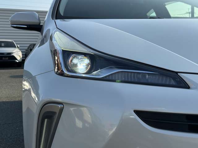 トヨタ プリウス １．８ Ｓ ツーリングセレクション R2年 (九州・沖縄) 99