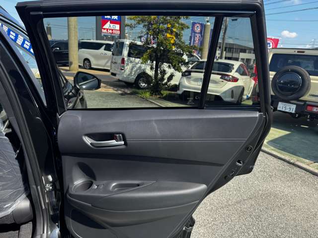 トヨタ カローラクロス　ハイブリッド １．８ ハイブリッド Ｚ R7年 (九州・沖縄) 99