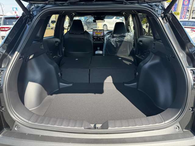 トヨタ カローラクロス　ハイブリッド １．８ ハイブリッド Ｚ R7年 (九州・沖縄) 99