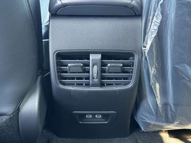 トヨタ カローラクロス　ハイブリッド １．８ ハイブリッド Ｚ R7年 (九州・沖縄) 99