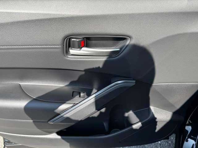 トヨタ カローラクロス　ハイブリッド １．８ ハイブリッド Ｚ R7年 (九州・沖縄) 99