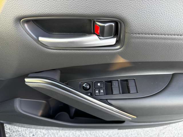 トヨタ カローラクロス　ハイブリッド １．８ ハイブリッド Ｚ R7年 (九州・沖縄) 99