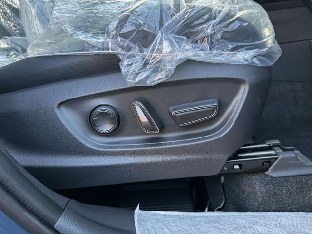 トヨタ カローラクロス　ハイブリッド １．８ ハイブリッド Ｚ R7年 (九州・沖縄) 99