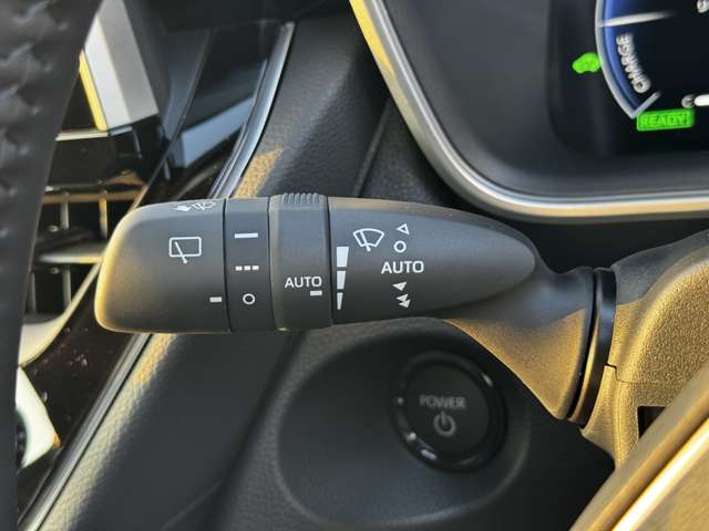 トヨタ カローラクロス　ハイブリッド １．８ ハイブリッド Ｚ R7年 (九州・沖縄) 99