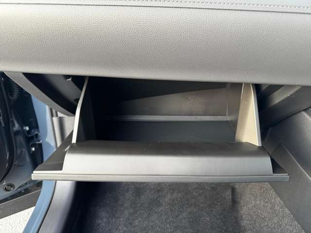 トヨタ カローラクロス　ハイブリッド １．８ ハイブリッド Ｚ R7年 (九州・沖縄) 99