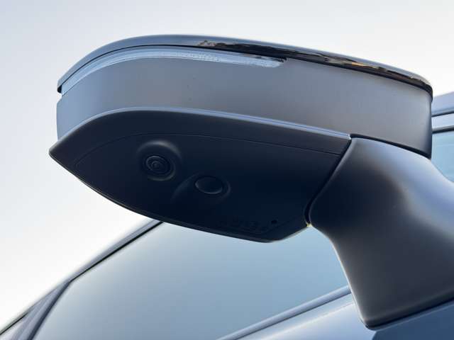 トヨタ カローラクロス　ハイブリッド １．８ ハイブリッド Ｚ R7年 (九州・沖縄) 99